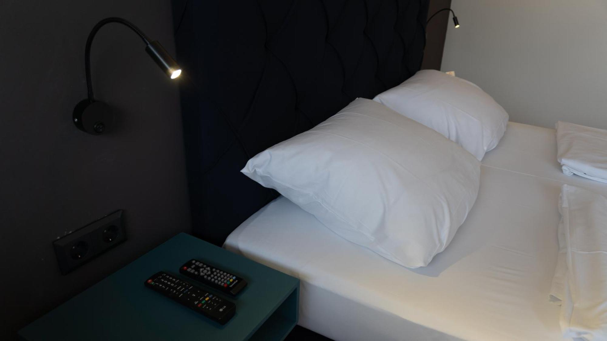 Haven Hotels - Hotel Am Stadion Leverkusen Esterno foto