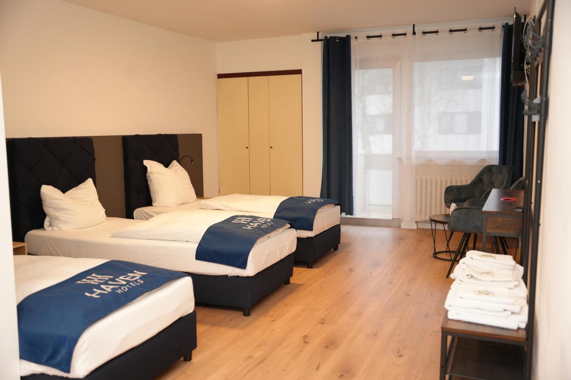 Haven Hotels - Hotel Am Stadion Leverkusen Esterno foto