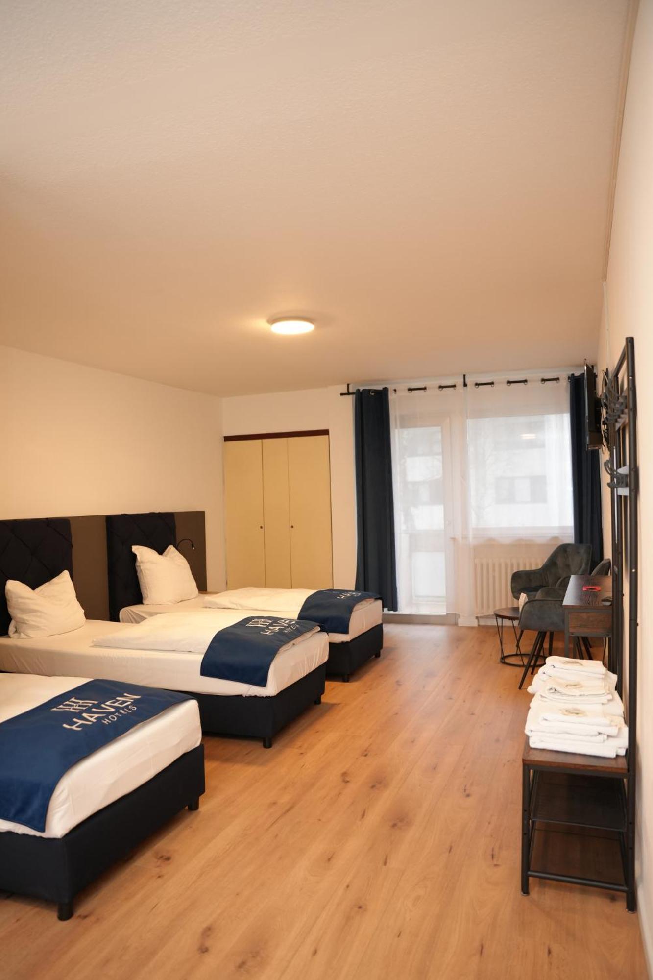 Haven Hotels - Hotel Am Stadion Leverkusen Esterno foto
