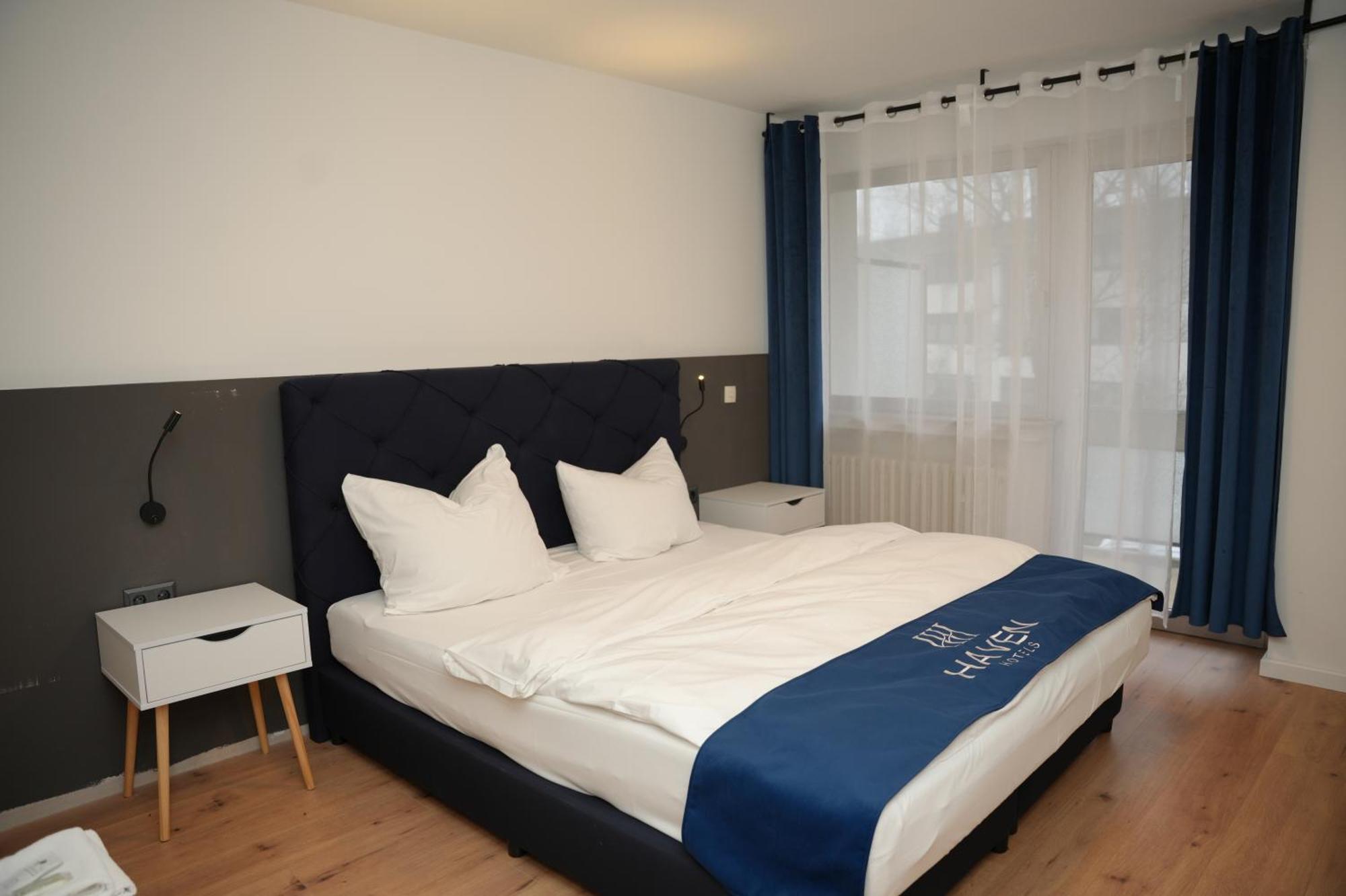 Haven Hotels - Hotel Am Stadion Leverkusen Esterno foto